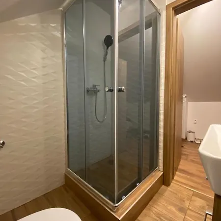 7- Stefanik Apartment *